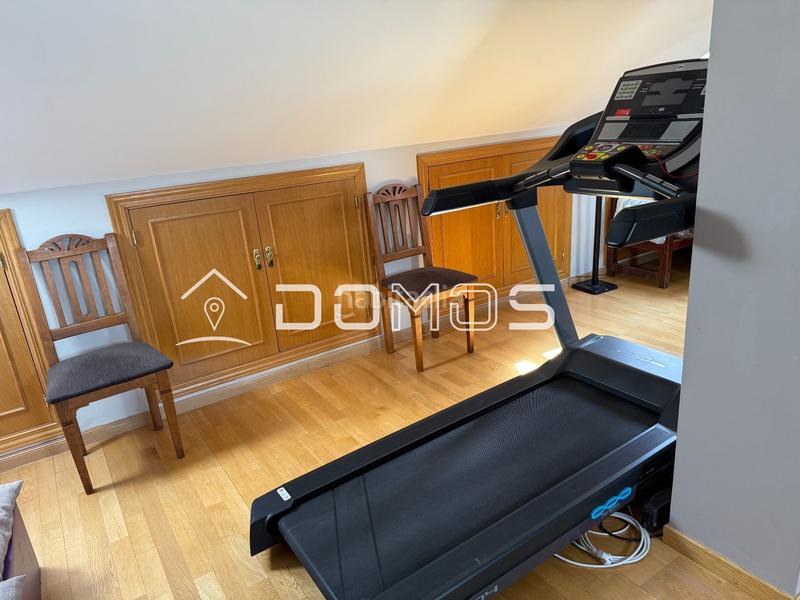 Foto 5442317f-ec56-456a-a4a9-869c88417cb0. Casa amb calefacció piscina a Colegios Moralzarzal