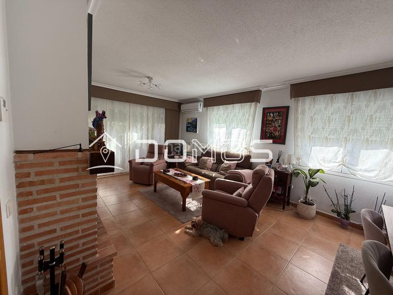 Foto a0619490-4dc5-43d2-81e7-62584a7c62a4. Casa amb calefacció piscina a Colegios Moralzarzal