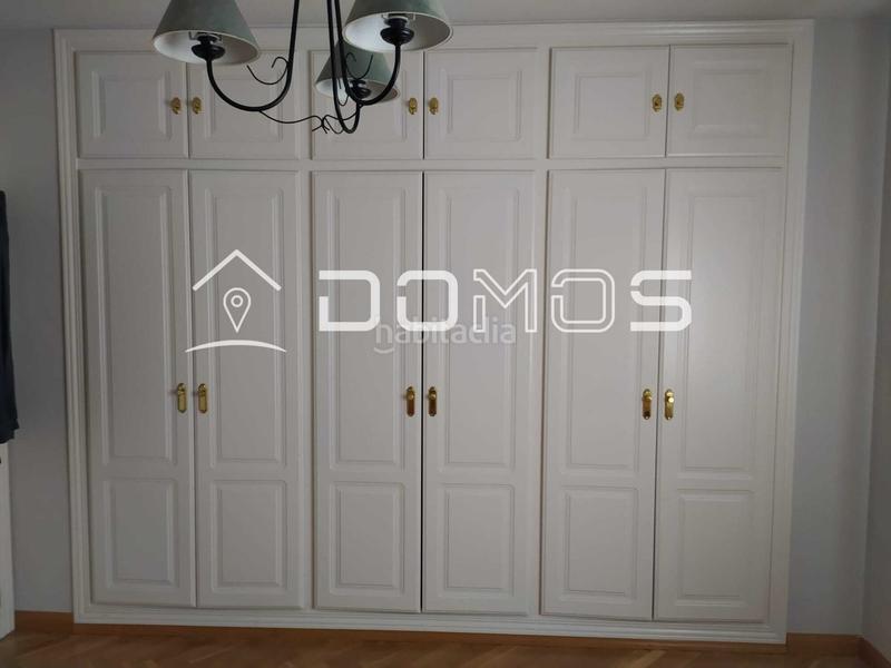 Foto 112cf8b5-f42d-4a0a-8f8a-7e30e113eaed. Casa chalet pareado único con piscina climatizada en Guadarrama