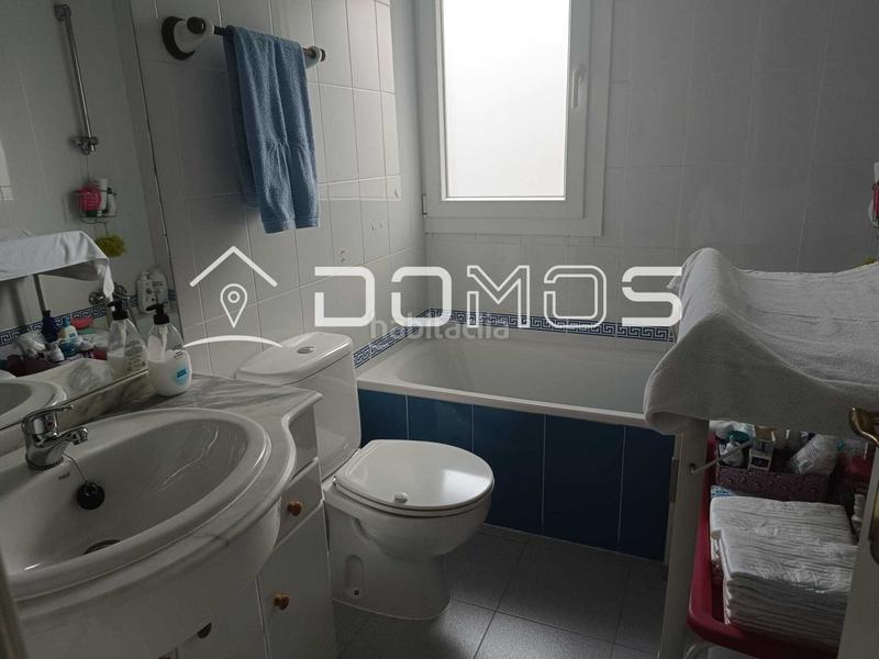 Foto 761a488d-44dc-48c0-bd37-a890b72c94c3. Casa chalet pareado único con piscina climatizada en Guadarrama