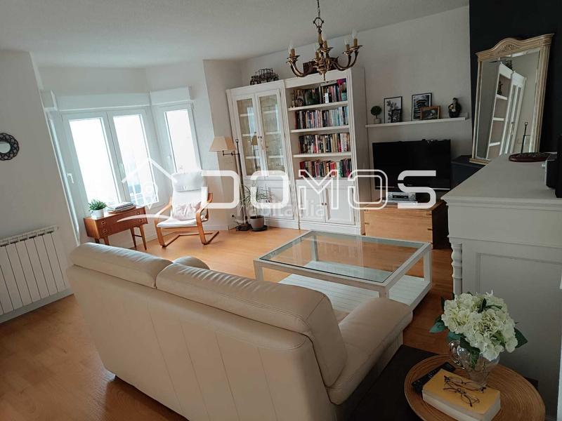 Foto 9f790148-7083-4737-8c87-e2b293ee57f8. Casa chalet pareado único con piscina climatizada en Guadarrama