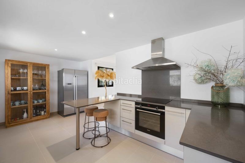 Foto 15db766e-d6ce-483e-9706-66338576ae18. Planta baixa amb piscina a Es Camp de Mar Andratx