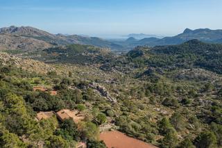 Bauernhof in Escorca. Finca rústica con vistas a la bahía de pollensa en venta en esco