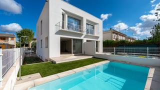 Chalet à El Secar de la Real. Nuevo pareado con piscina en venta en secar de la real, palma de