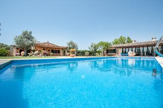 Masia a Campos. Encantadora finca en venta cerca de sa rapita en mallorca