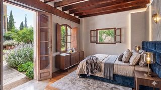 Duplex à La Missió. Grandioso dúplex con jardín y casa de huéspedes en el casco anti