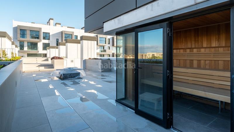 Foto f4c64bdd-5f1a-4e6f-af19-b5e9f4de9417. Apartment with heating pool in Polígon de Llevant Palma de Mallorca