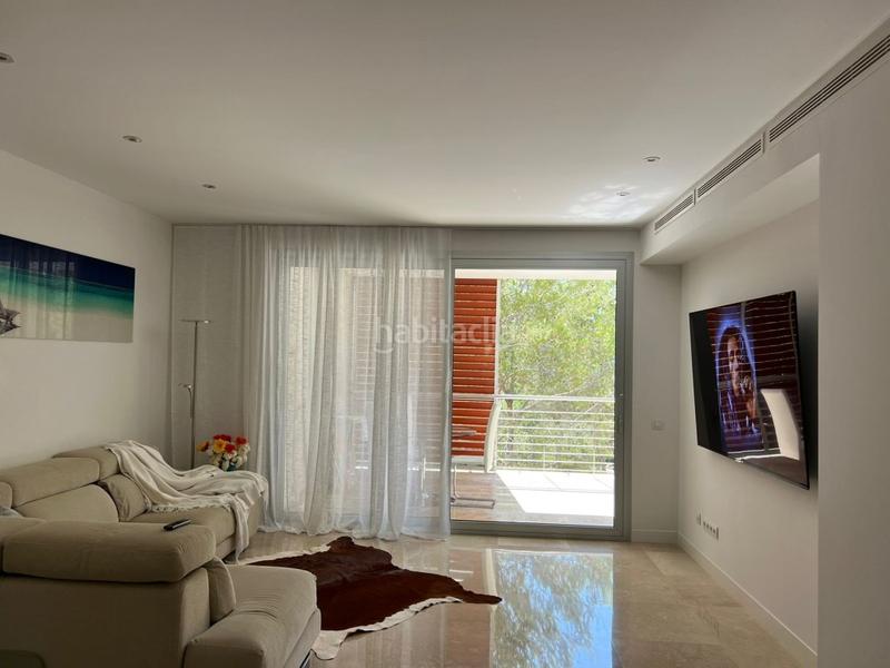 Foto e1874df3-1b25-4125-8d58-2fe74fe4e840. Lloguer àtic amb calefacció aparcament piscina a Calvià