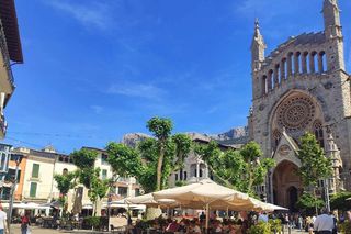 Casale in Sóller. Elegante casa de pueblo en venta, sóller mallorca