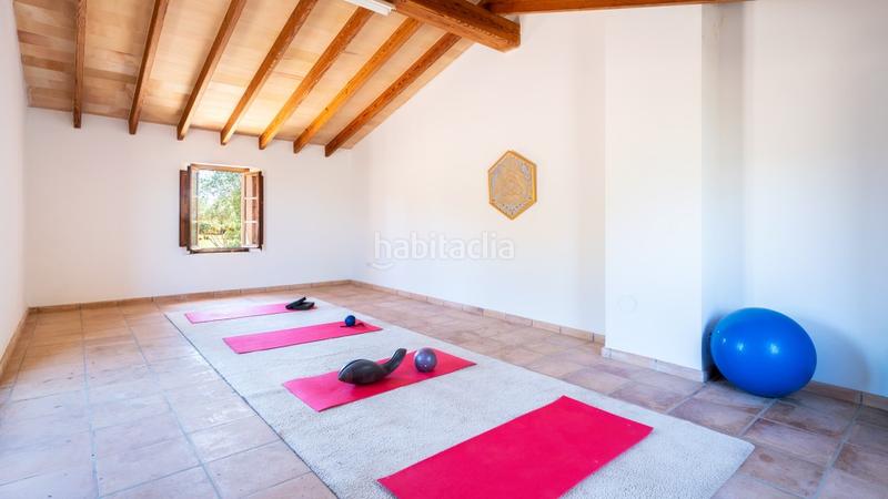 Foto 8d3c91b4-68b5-46b4-88eb-0dffbb3f8d61. Masía histórica finca con una gran piscina cerca de santanyi en Santanyí