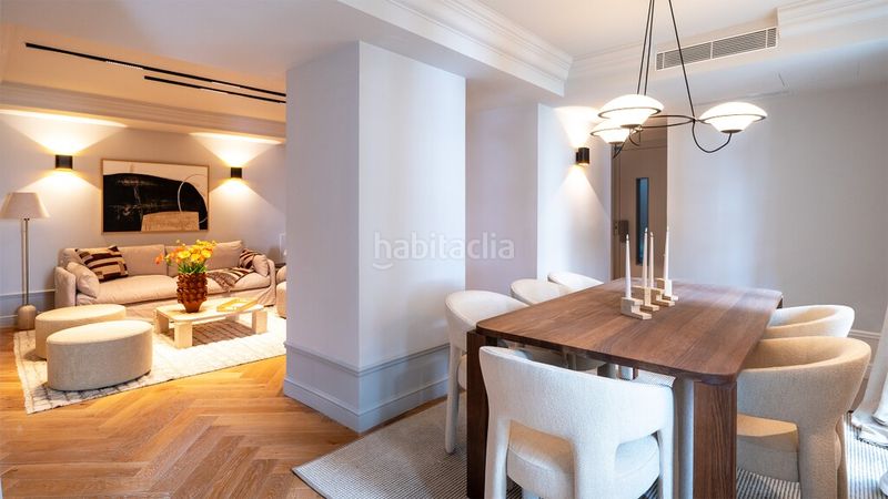 Foto 23bdeb76-12e1-483b-b2b3-377a8382e06d. Casa aparellada amb calefacció a El Sindicat Palma de Mallorca