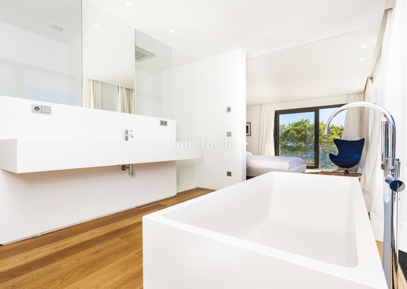 Foto 4ab00da8-85f9-4916-abdb-154589693d17. Chalet avec chauffage piscine dans Es Camp de Mar Andratx