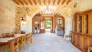 Casale in Muro. Finca rustica parcialmente reformada con muchas posibilidades en