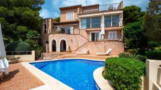 Chalet in Port D´Andratx. Villa con vistas al mar en la mola, port andratx
