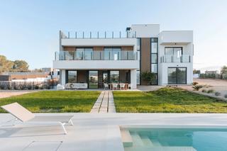 Chalet à Son Gual. Moderna ecovilla de lujo con vistas despejadas en son gual, a 15