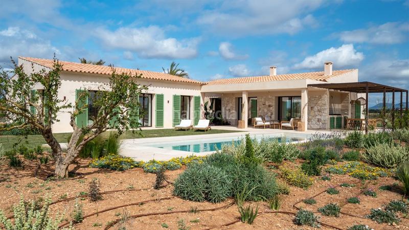 Foto 2692457a-b7b6-4041-987b-5741376809d7. Casale con riscaldamento parcheggio piscina in Campos