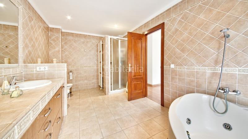 Foto 1836ab70-b2ff-4d2d-817e-4def9c21c743. Chalet con parcheggio in Santa Ponça Calvià