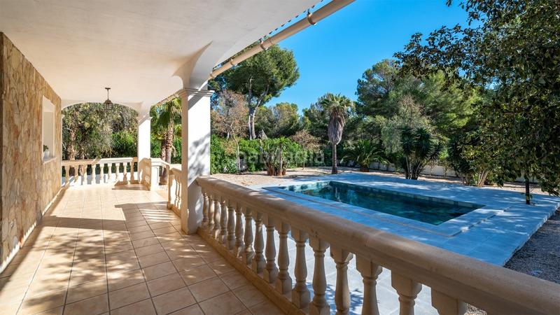 Foto f2502145-ef6d-4cd3-be5a-b418342732f0. Chalet con parcheggio in Santa Ponça Calvià