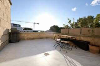Appartement in Portals Nous. Soleado apartamento con vistas al mar en venta en portals nous,