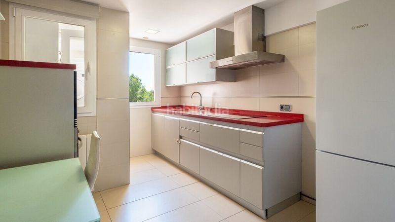 Foto c56cb18e-28e2-4ac3-98fa-be4ace944a62. Apartament amb calefacció aparcament piscina a La Bonanova Palma de Mallorca