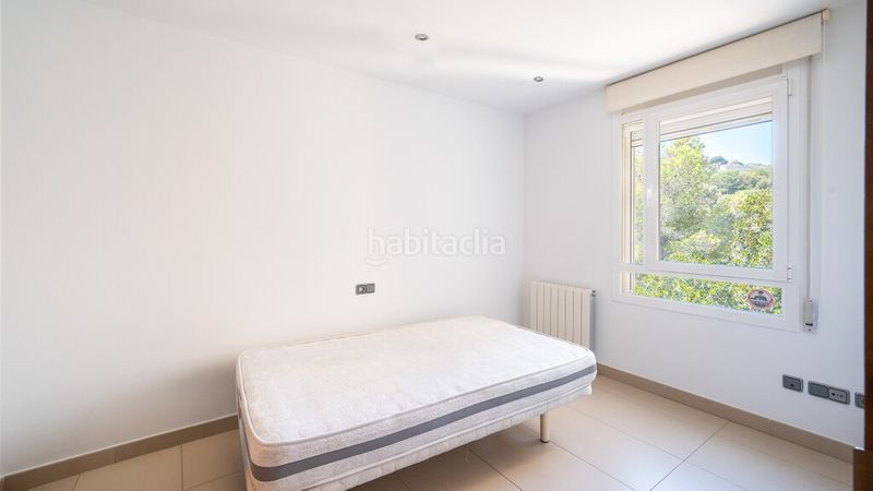 Foto d1f89210-8bbd-4ffd-af2e-81beeec2fc5c. Apartament amb calefacció aparcament piscina a La Bonanova Palma de Mallorca