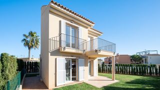 Xalet a Sa Ràpita - Ses Covetes. Encantadora villa en venta en sa ràpita, mallorca