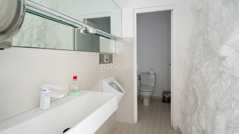 Foto 90f9abe7-5c42-48be-9d4b-dfb2778016ff. Local comercial a port d´Andratx Andratx