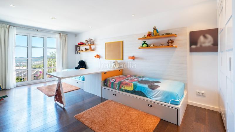 Foto e10ae0f7-300a-45bf-9aa7-2f2dfa1c9232. Chalet mit heizung parking pool in Costa d´en Blanes Calvià