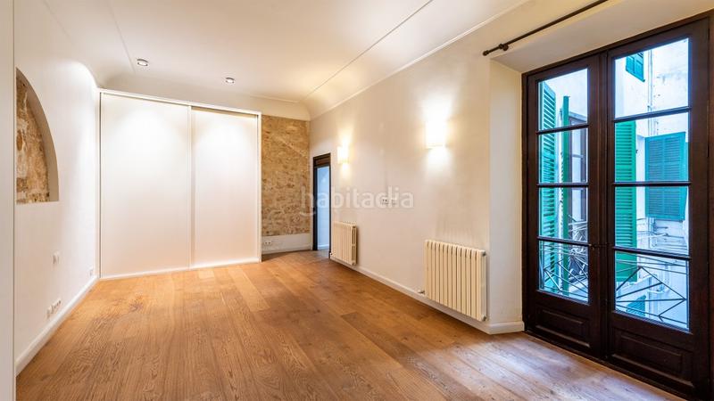 Foto 195e448a-c6c2-4db7-bc10-ac125d3c8da8. Alquiler apartamento piso en venta en el casco antiguo en Palma de Mallorca