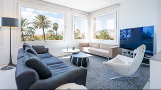 Appartement à La Llotja-Born. Apartamento moderno en edificio histórico en palma