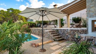 Chalet in Banyalbufar. Espectacular villa recién reformada con vistas al mar en banyalb