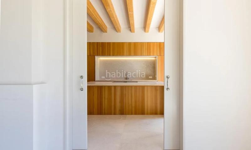 Foto adb6f232-3bc4-4695-8d98-4d536c02eaf6. Masia amb calefacció aparcament piscina a Alaró