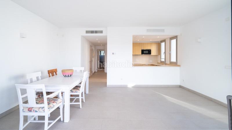 Foto 00756be4-5484-43fa-89d1-2455cd6d7a48. Apartament amb aparcament piscina a Es Camp de Mar Andratx