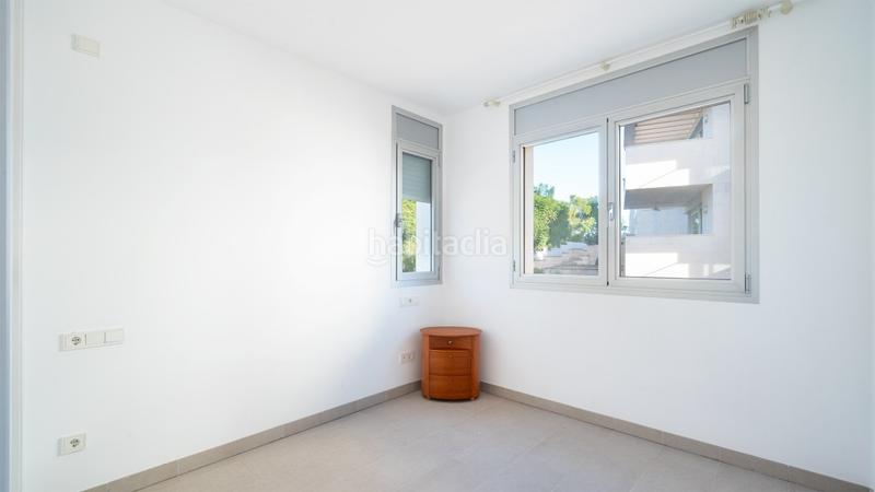 Foto c3b2c505-2d5a-4594-885c-f580ce7b95f1. Apartament amb aparcament piscina a Es Camp de Mar Andratx