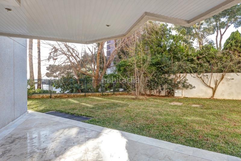 Foto d8df4883-fad3-4d79-be69-50fe28f03381. Alquiler apartamento fantástico apartamento con jardín y acceso directo al mar en cas català en Calvià