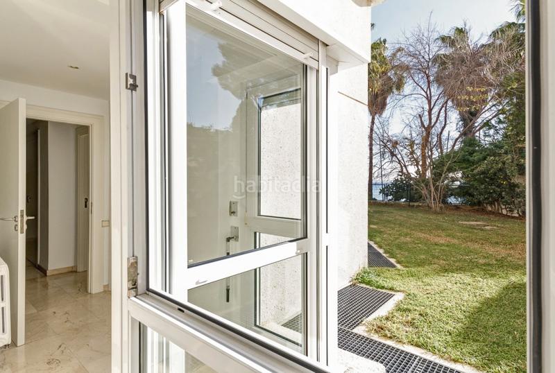 Foto fdfc816f-8d2d-4bdb-b8d7-3141a94fbfb1. Alquiler apartamento fantástico apartamento con jardín y acceso directo al mar en cas català en Calvià