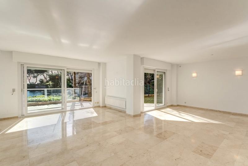 Foto 01111290-44b4-4568-8d33-9018419ee6a2. Lloguer apartament amb calefacció aparcament a Cas Català-Illetes Calvià