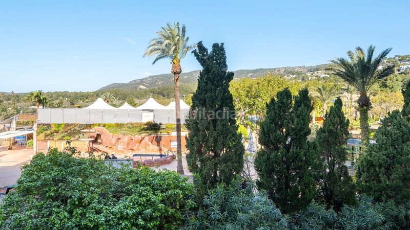 Foto 1bfb59bb-b90b-4e5e-b9f7-0c1b3f0c2135. Apartamento piso en primera línea en puerto portals en mallorca en Calvià