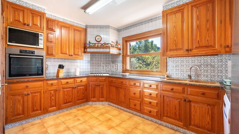 Foto 6bf8ee30-9089-4fa2-aa44-e6444dc08bfe. Xalet amb calefacció aparcament piscina a Andratx Andratx