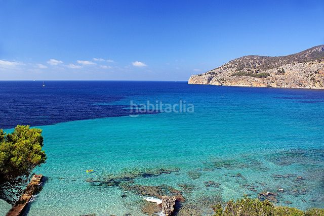 Foto d5758b4b-eb84-434f-b5f9-b2aa148a552e. Xalet amb calefacció piscina a Es Camp de Mar Andratx