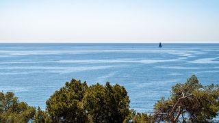 Apartament a Sant Agustí. Moderno apartamento reformado con vistas al mar en san agustín,