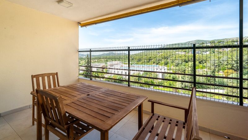 Foto 574328bc-2d4d-4626-bc94-cf31e1bd1f28. Apartament amb aparcament piscina a Portals Nous Calvià