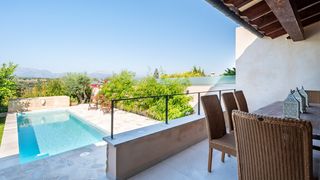 Bauernhof in Llubí. Encantadora casa en venta a estrenar con vistas panorámicas, en