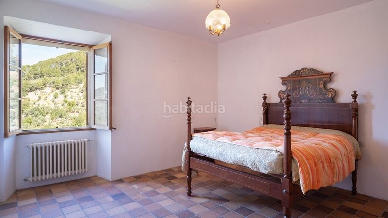 Foto fdcd4a05-338c-4115-add8-aaf7406695c0. Masia amb calefacció aparcament a Sóller