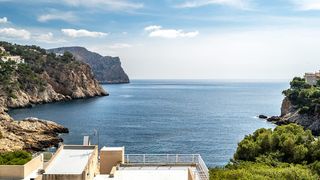 Dachwohnung in Port D´Andratx. Fantástico áticodúplex con acceso y vistas al mar en cala marmac