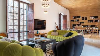 Apartament a Monti-Sion. Reformada planta noble en venta en un palacio en casco antiguo d