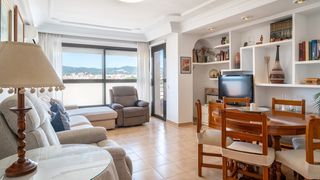 Apartment in Bons Aires. Luminoso apartamento con vistas a la sierra tramuntana junto a b