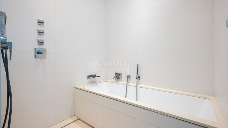 Foto 8e4b7b2b-ca1e-4a0e-b13a-b7615cd469ab. Apartament amb calefacció aparcament a Jaume III Palma de Mallorca