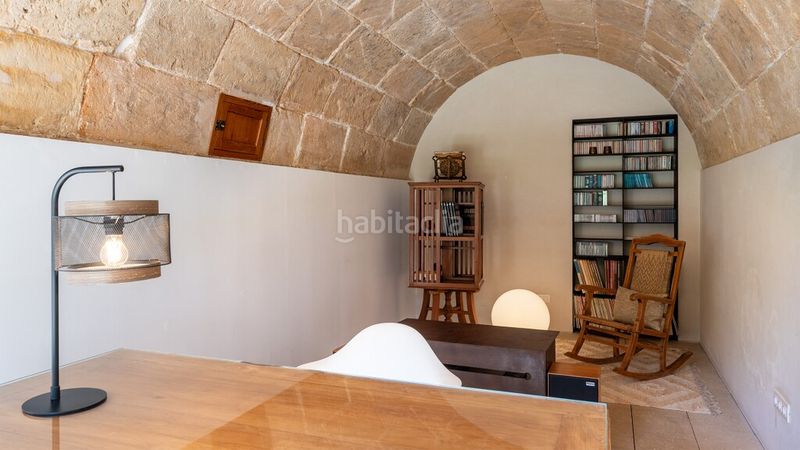 Foto 4cb5ab35-91b7-4c41-96e7-27cc0e86fe8d. Masía finca con refinados acabados entre la ciudad y la costa en Sa Casa Blanca, palma en Palma de Mallorca