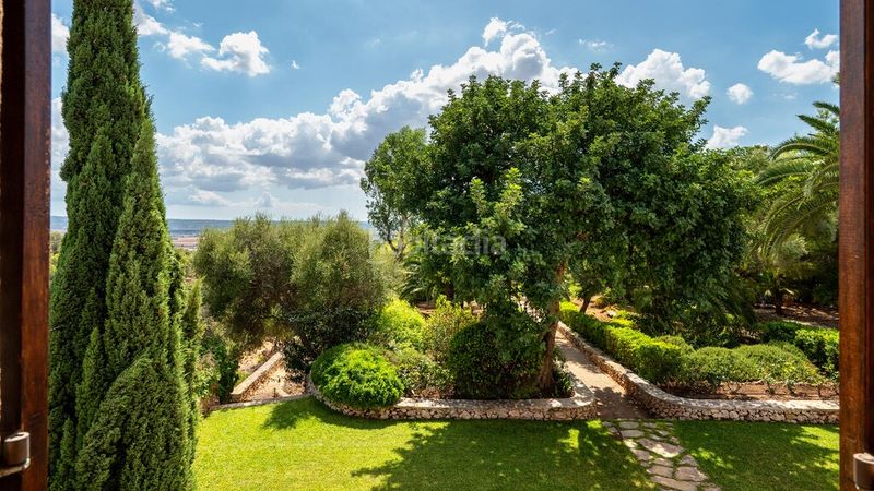 Foto faa5a851-0694-41db-85e3-9af1d703f1d8. Masía finca con refinados acabados entre la ciudad y la costa en Sa Casa Blanca, palma en Palma de Mallorca